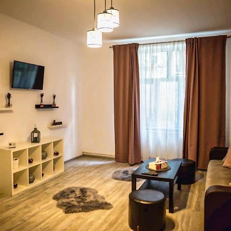 The Nest@Pinehouse Apartment Brasov Luaran gambar
